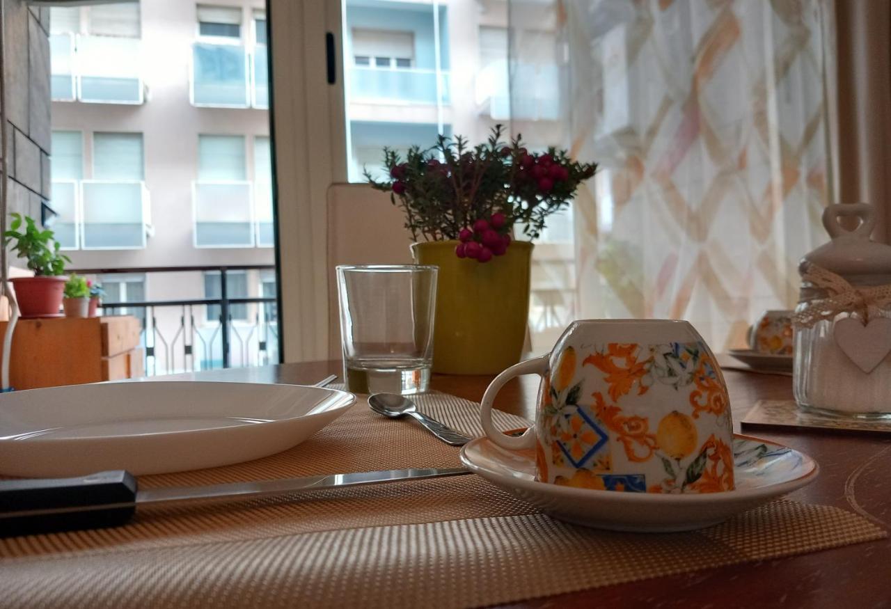 La Valigia Sul Letto Bed & Breakfast Catania Exterior photo